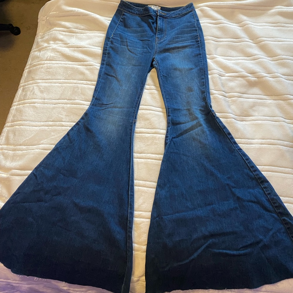 Free People Bell Bottom Jeans NWOT